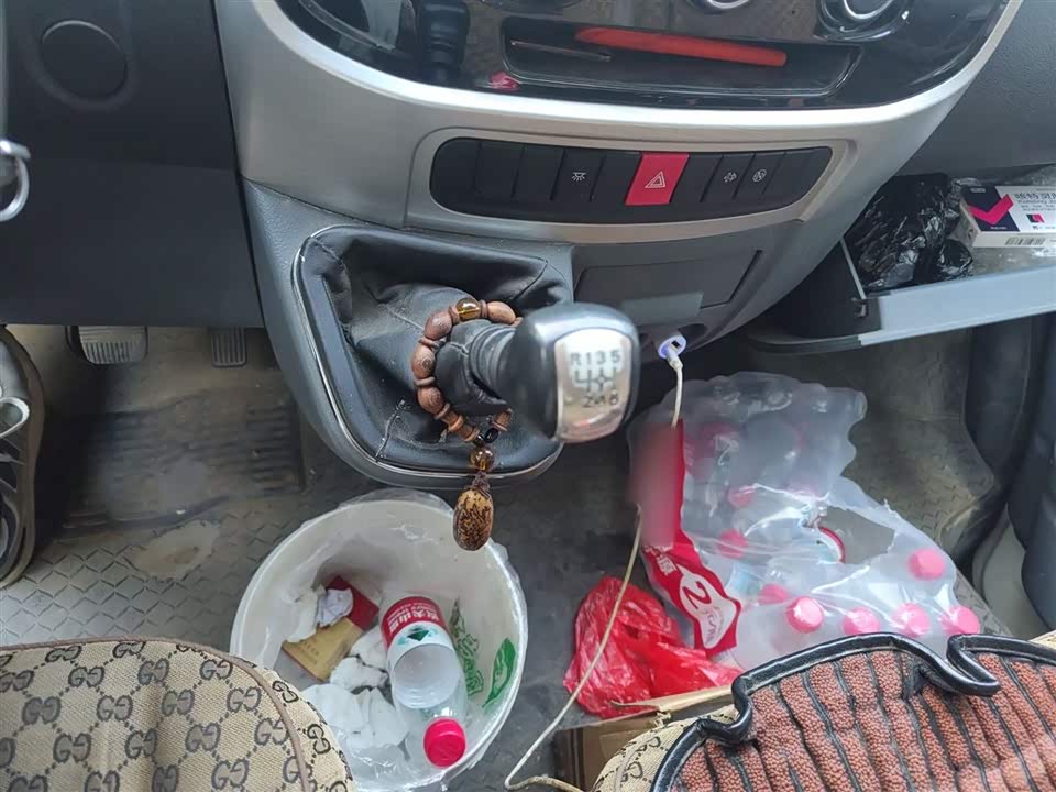 Dongfeng Yufeng Yufeng