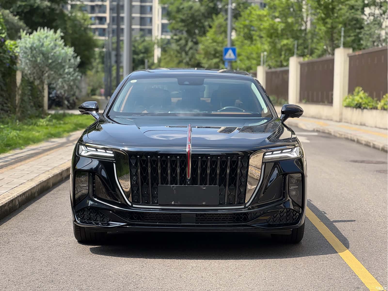 Hongqi H9, 2024 2