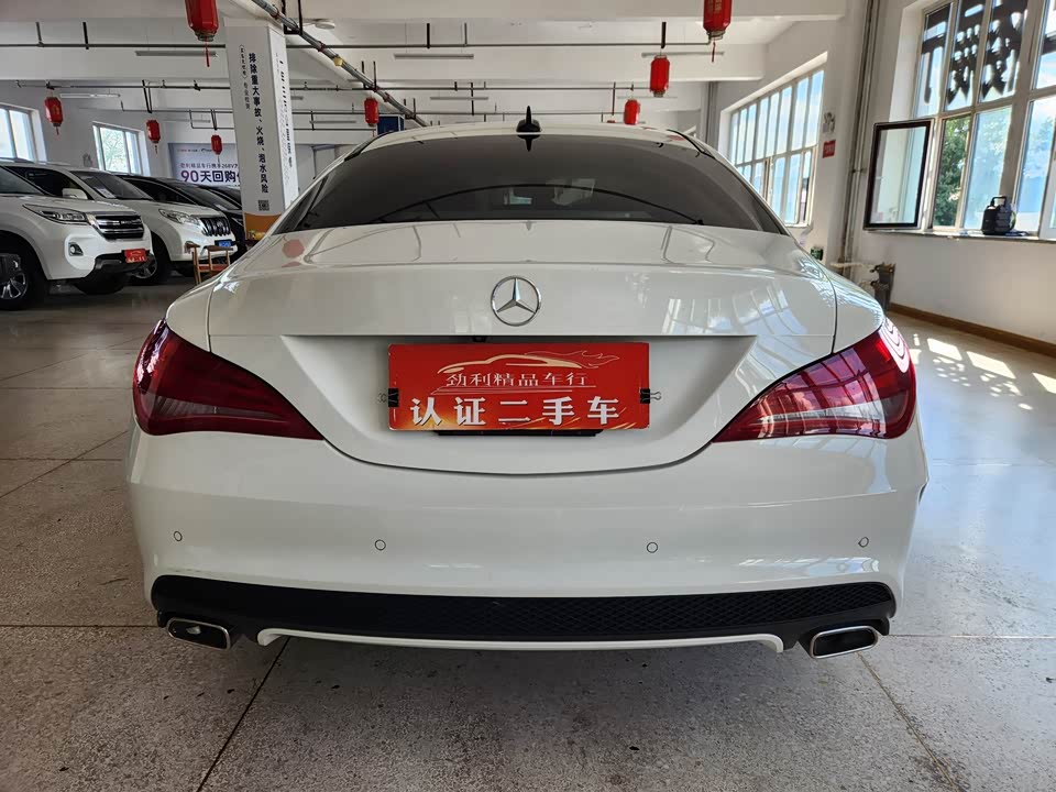 Mercedes-Benz CLA