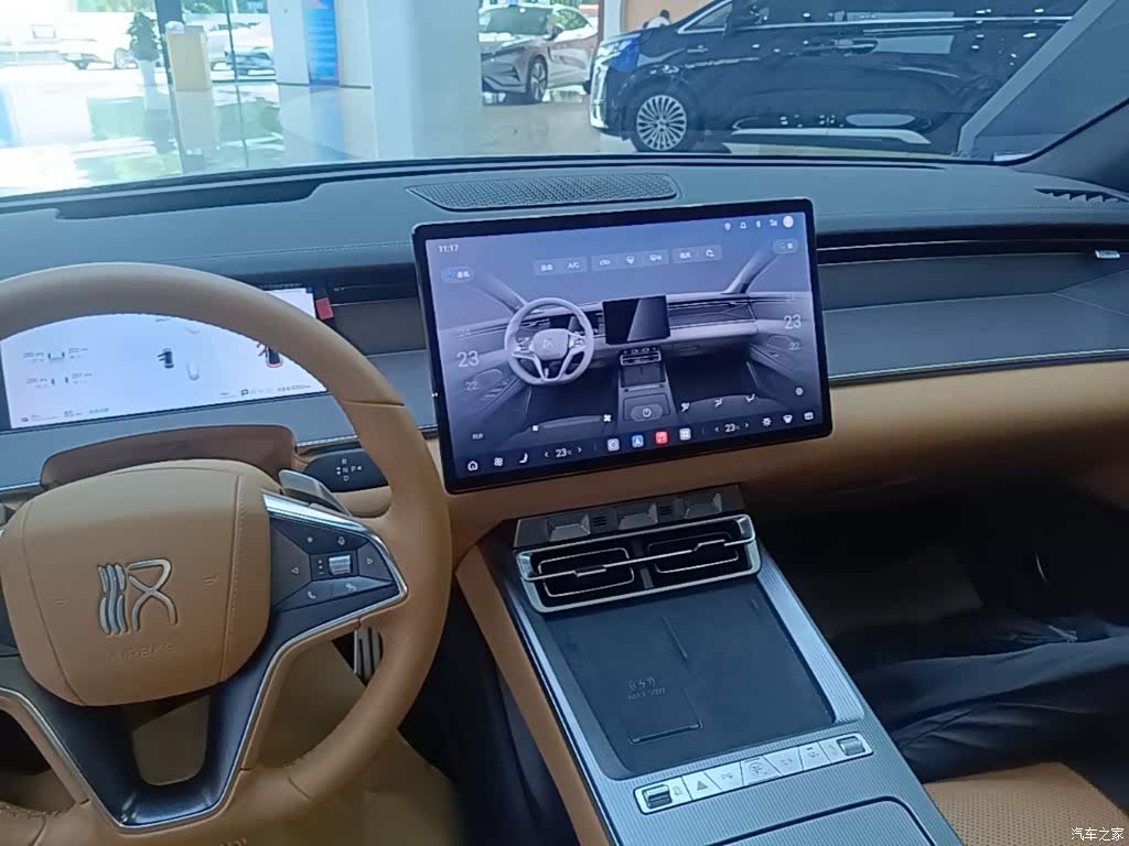 BYD Han, 2025 13