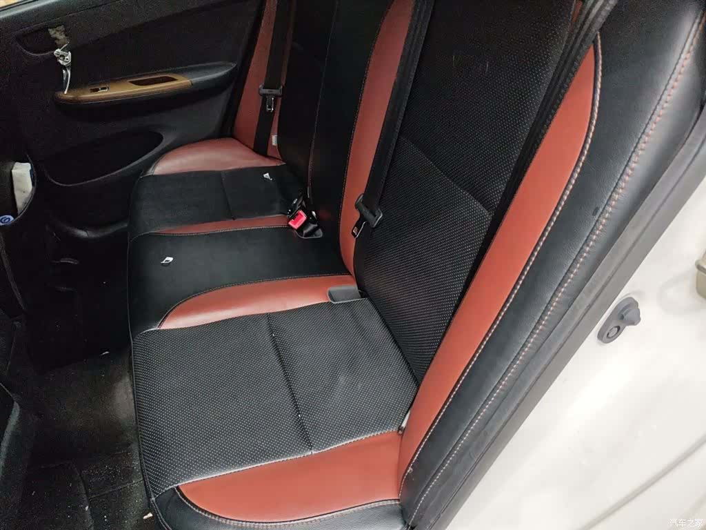BYD F3, 2016 13