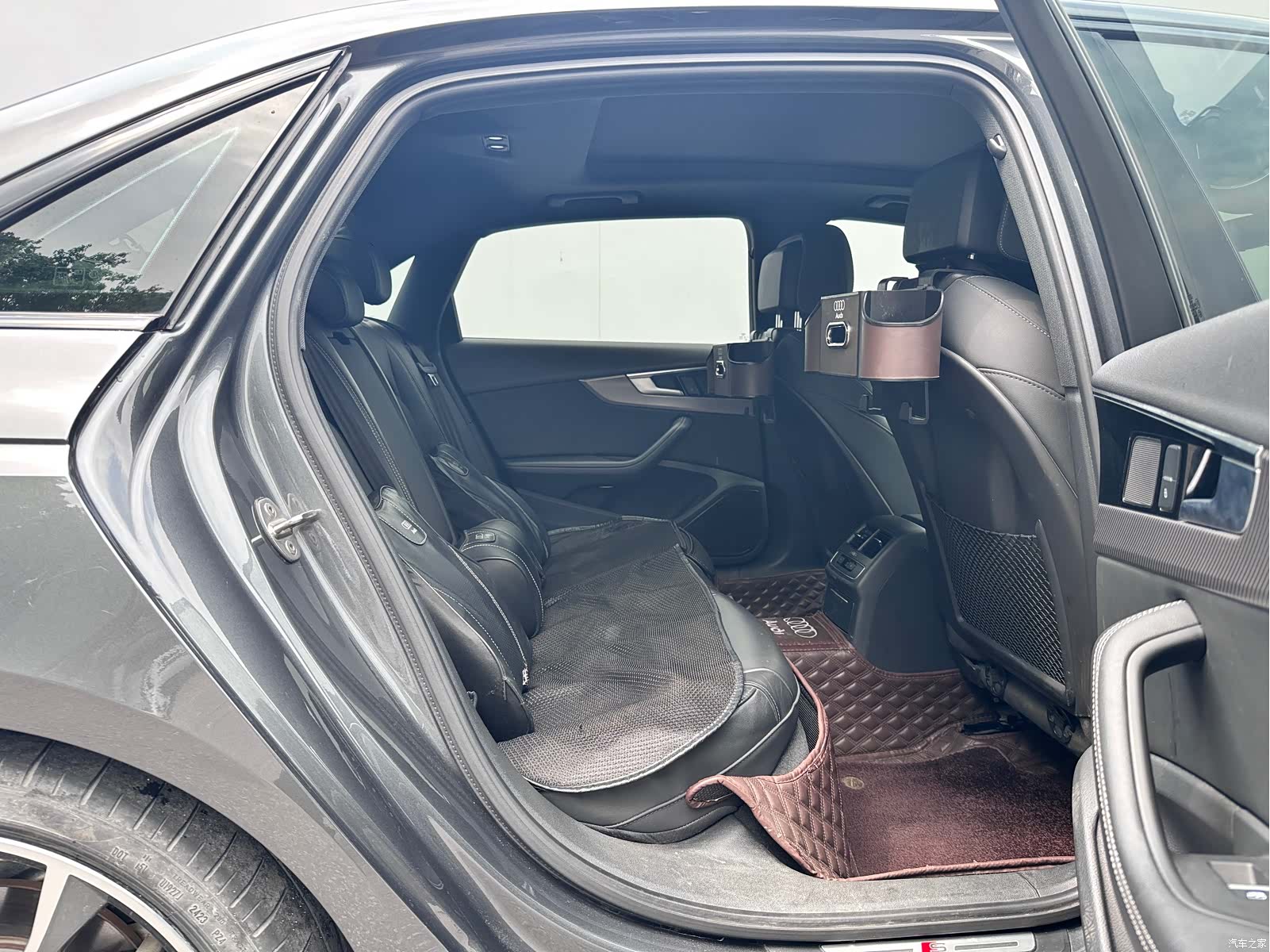Audi A4L, 2023 22