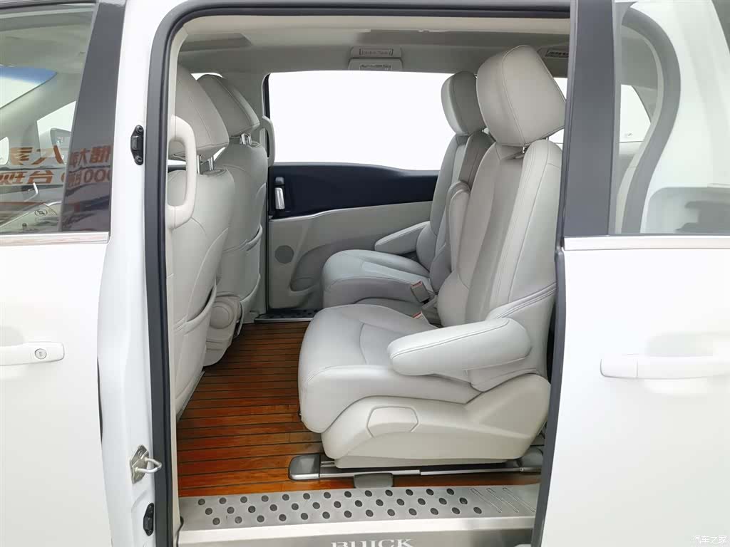 Buick GL8, 2021 15