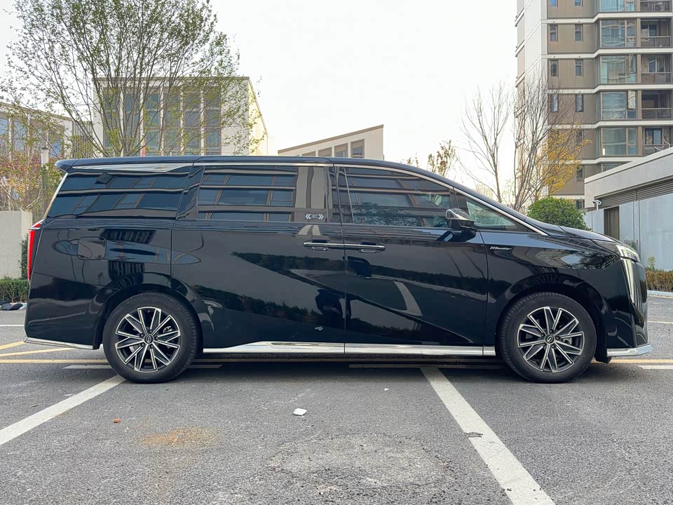 Trumpchi Trumpchi M8