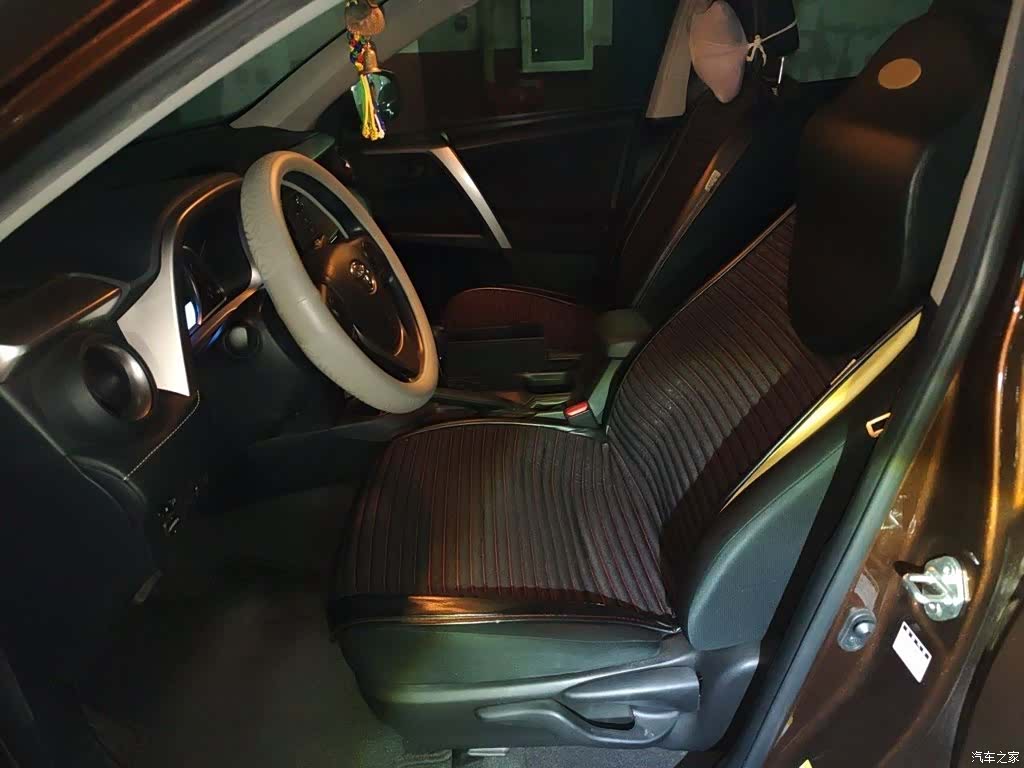 Toyota RAV4, 2017 8