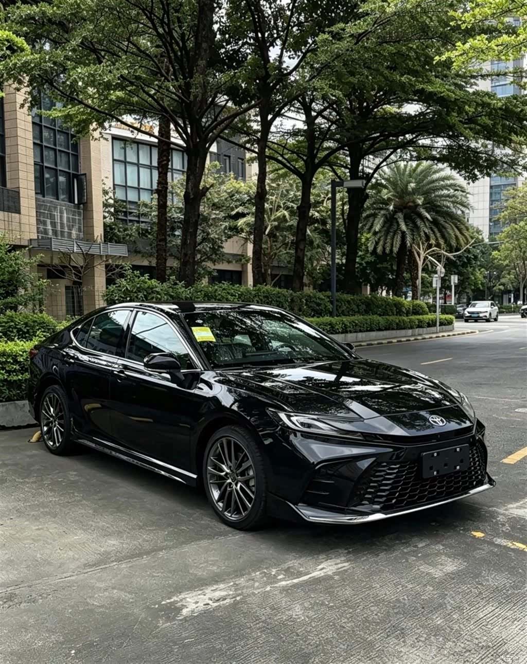 Toyota Camry, 2026 2