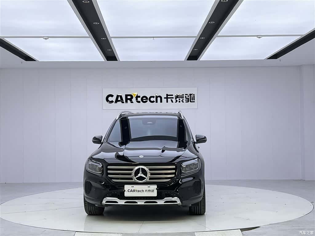 Mercedes-Benz GLB, 2024 3