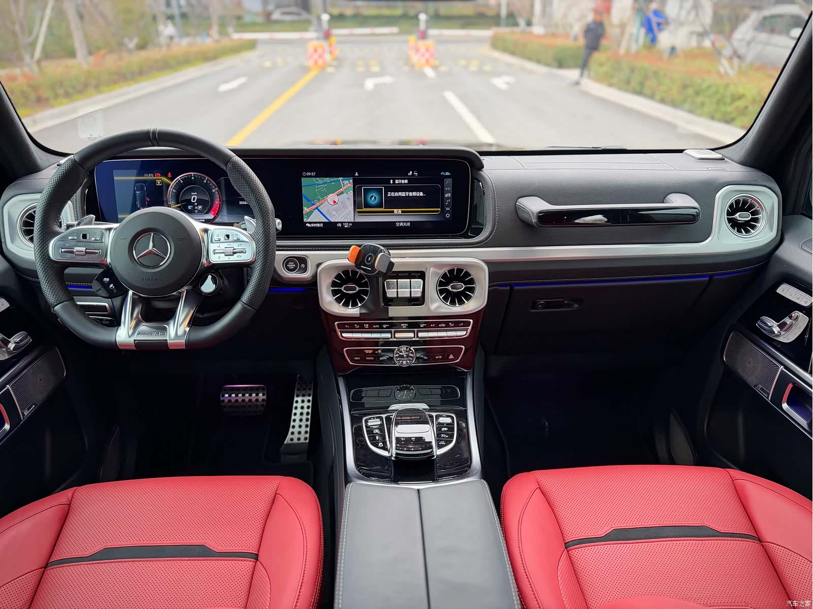 Mercedes-Benz G-Class, 2024 все фото