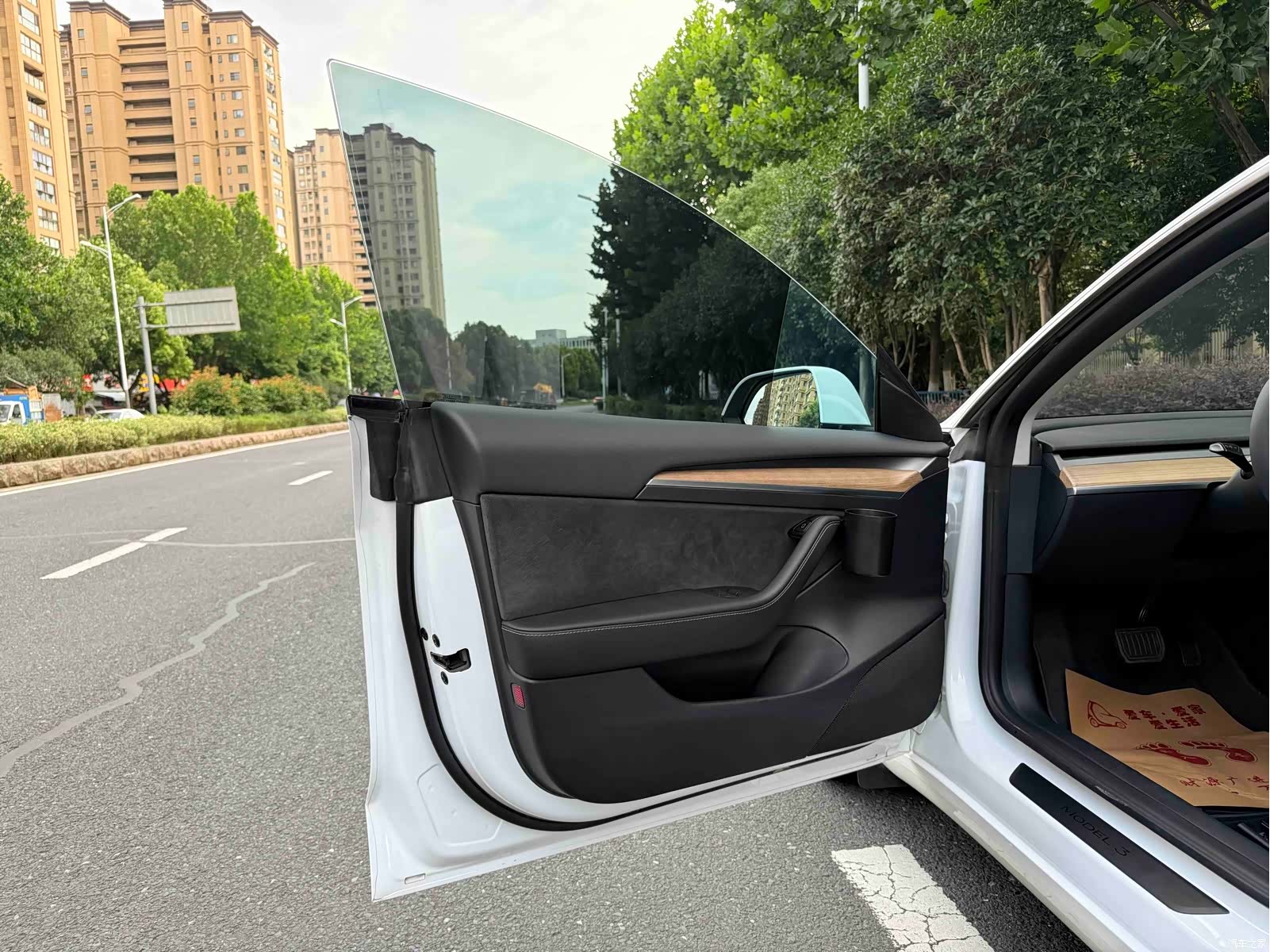 Tesla Model 3, 2023 6