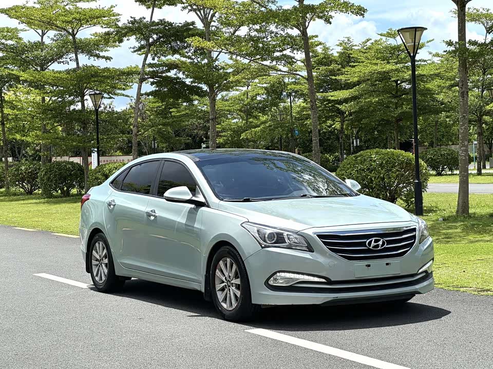 Hyundai Name picture