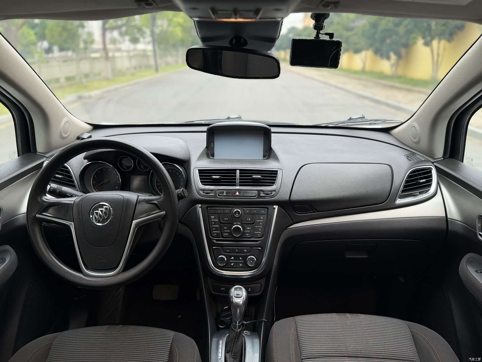 Buick Encore, 2015 все фото