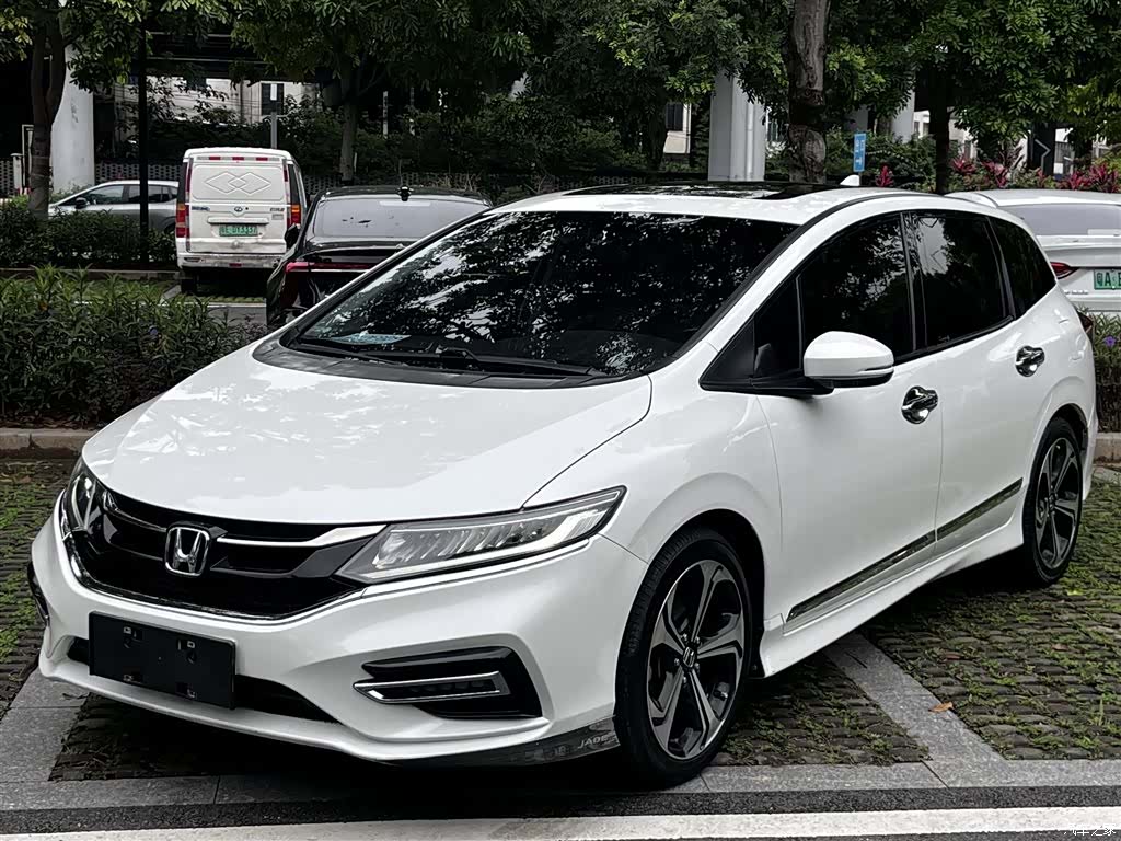 Honda Jade, 2018 3