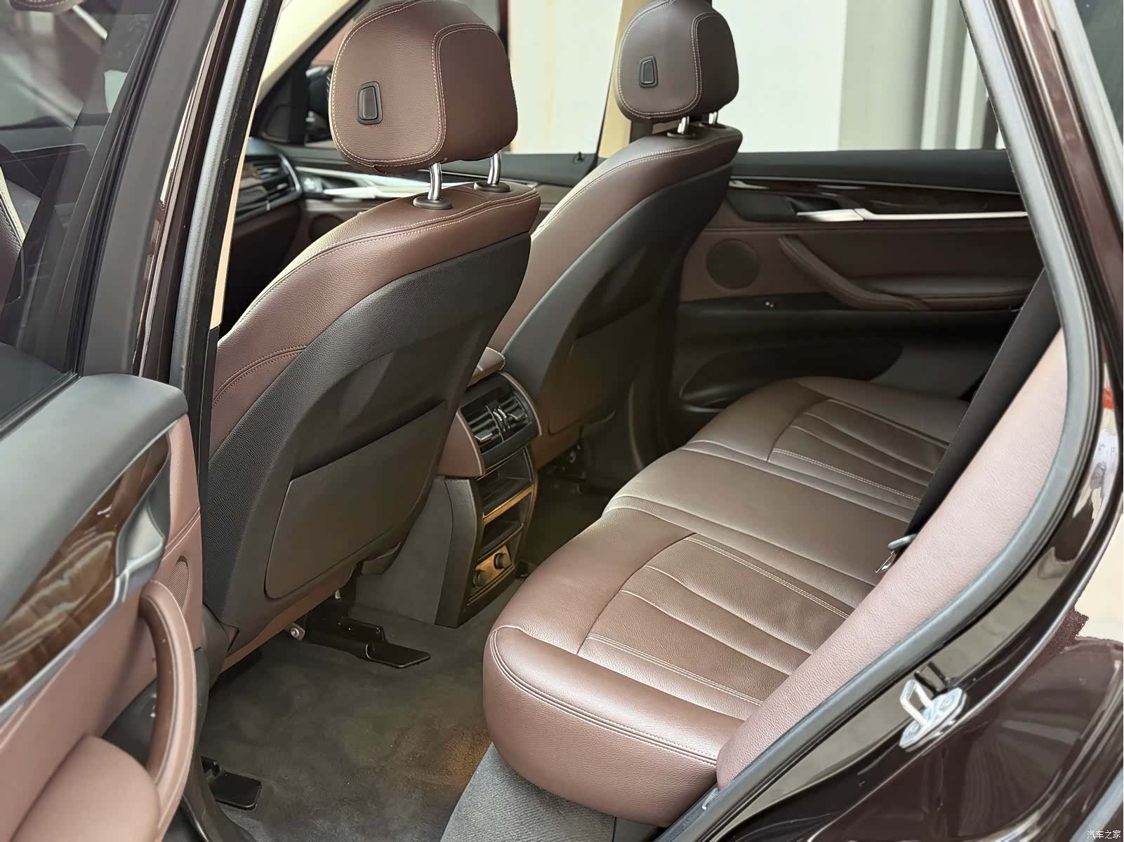 BMW X5, 2018 все фото