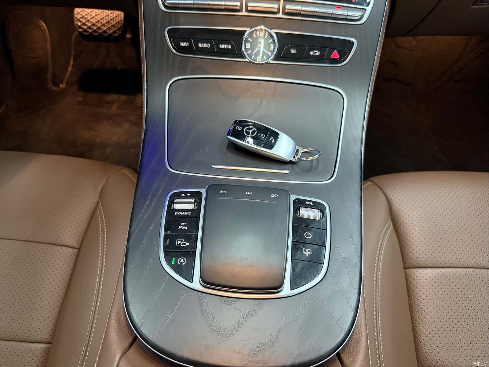 Mercedes-Benz E-Class, 2019 8