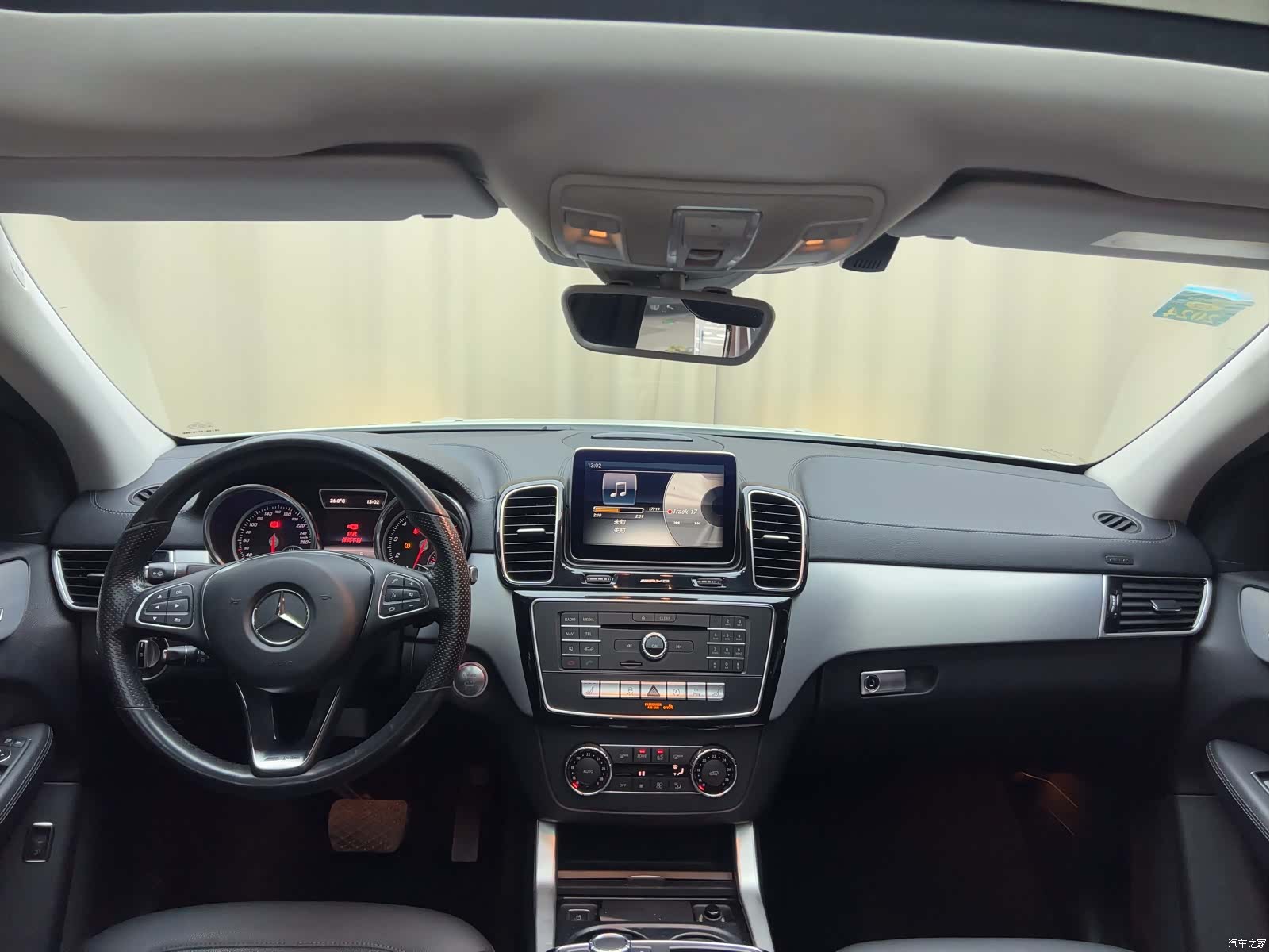 Mercedes-Benz GLE, 2016 12