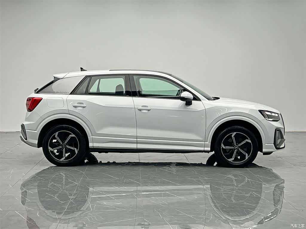 Audi e-tron, 2022 7