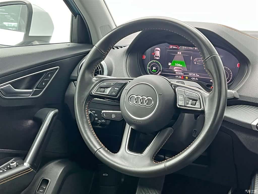Audi e-tron, 2022 21