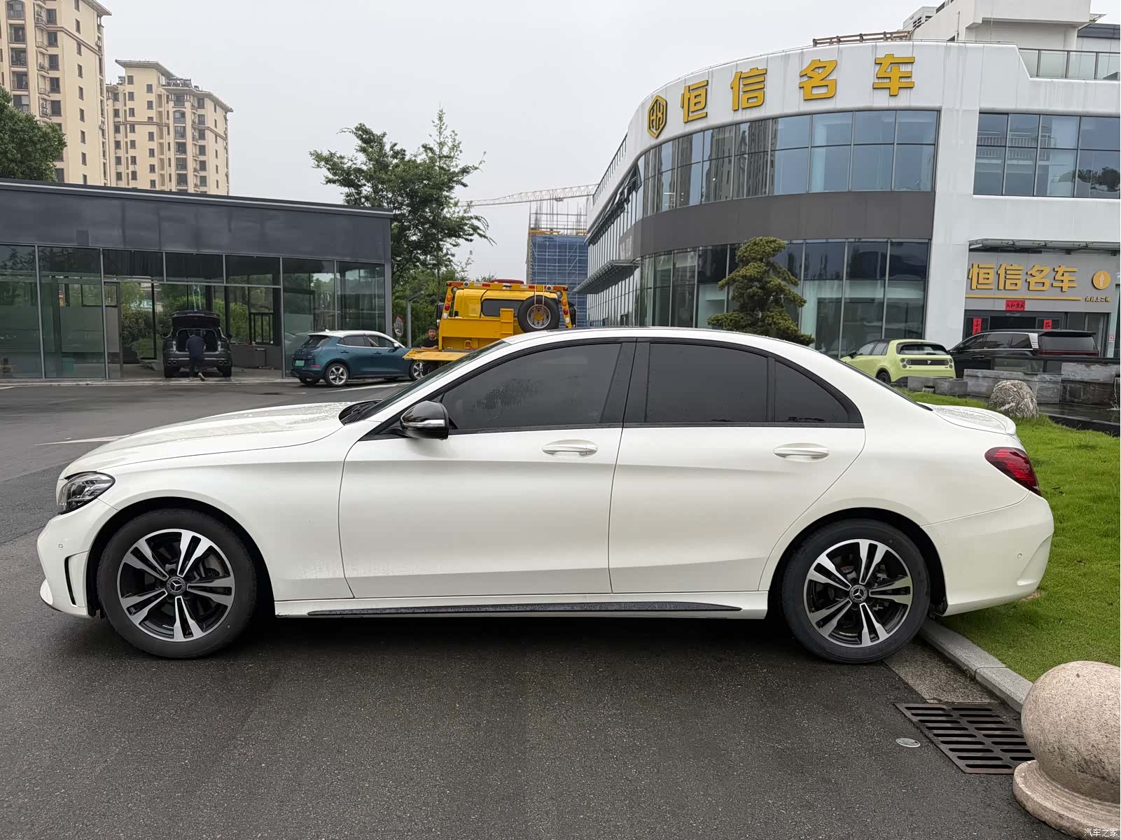 Mercedes-Benz C-Class, 2019 3