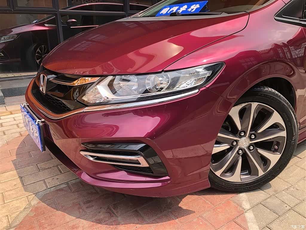 Honda Jade, 2017 3