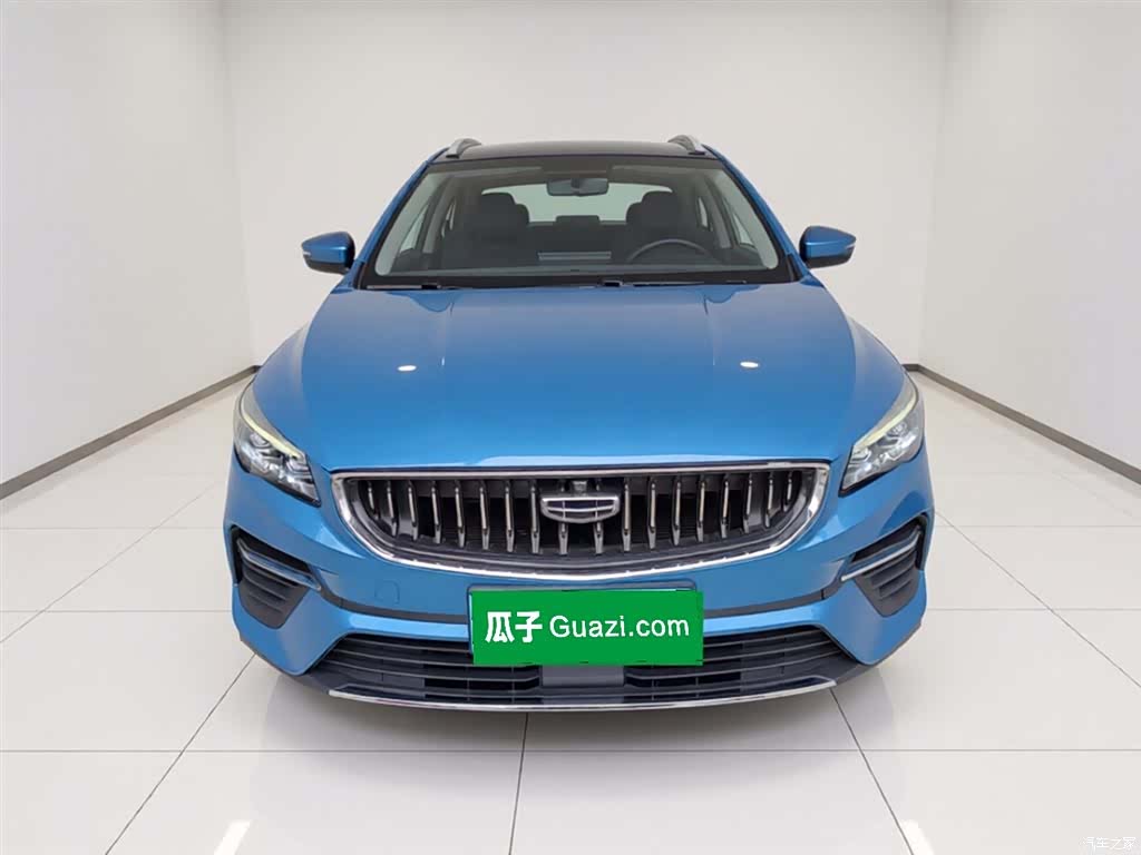 Geely Emgrand, 2022 3