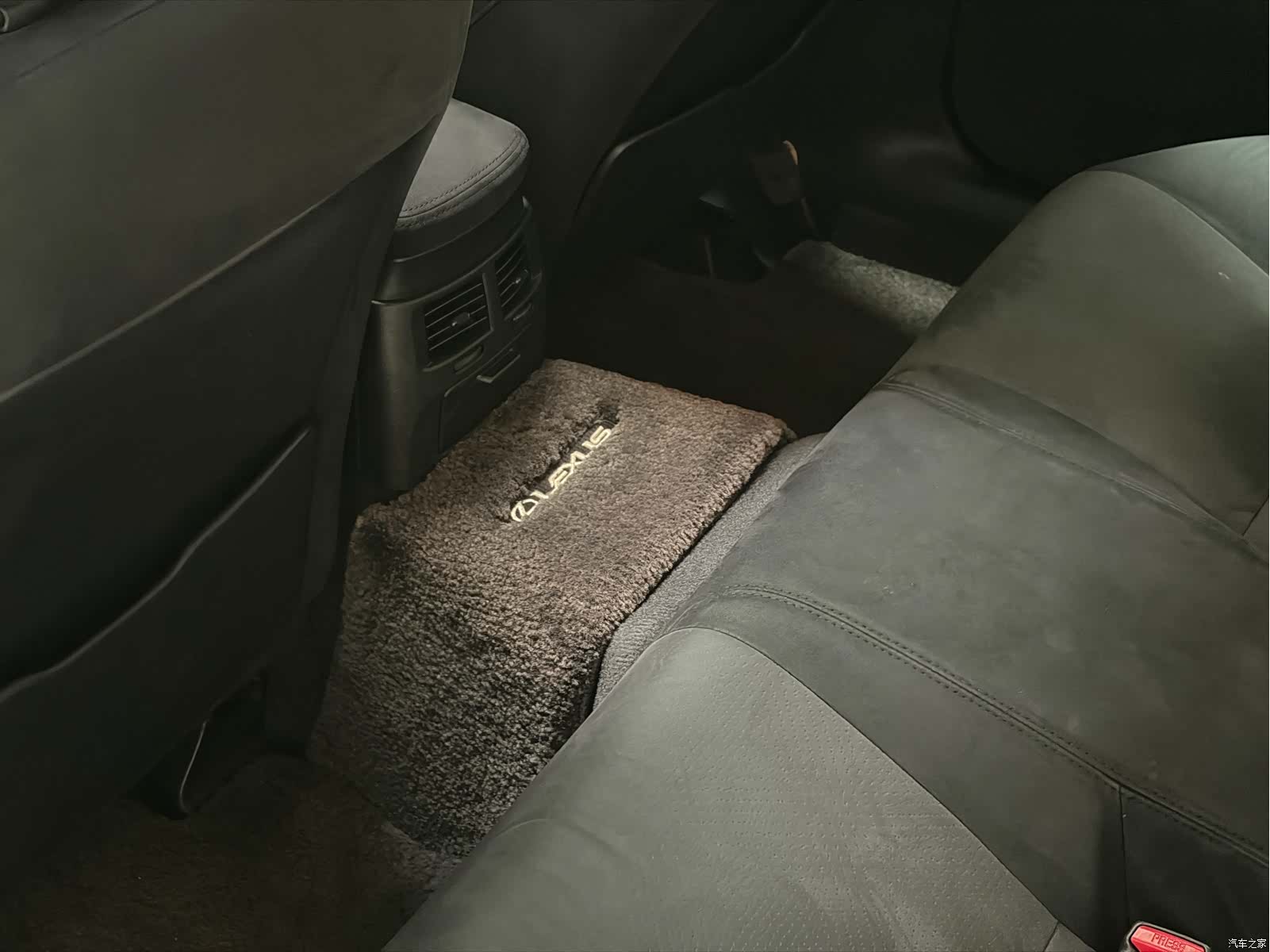 Lexus IS, 2007 7