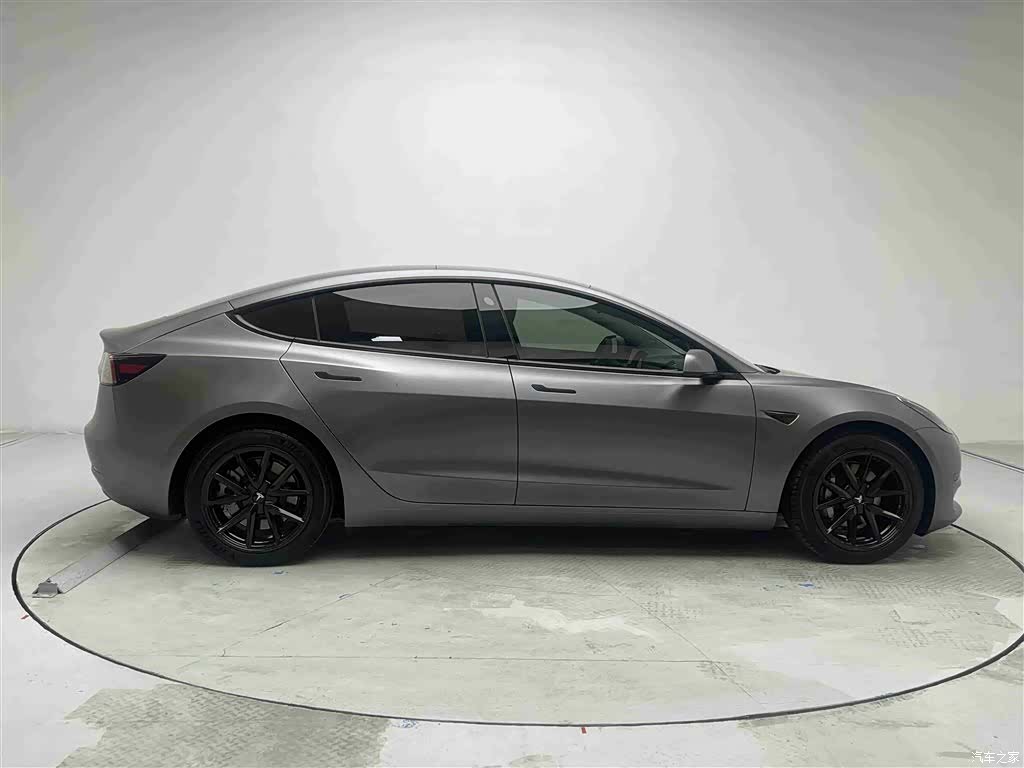 Tesla Model 3, 2021 18