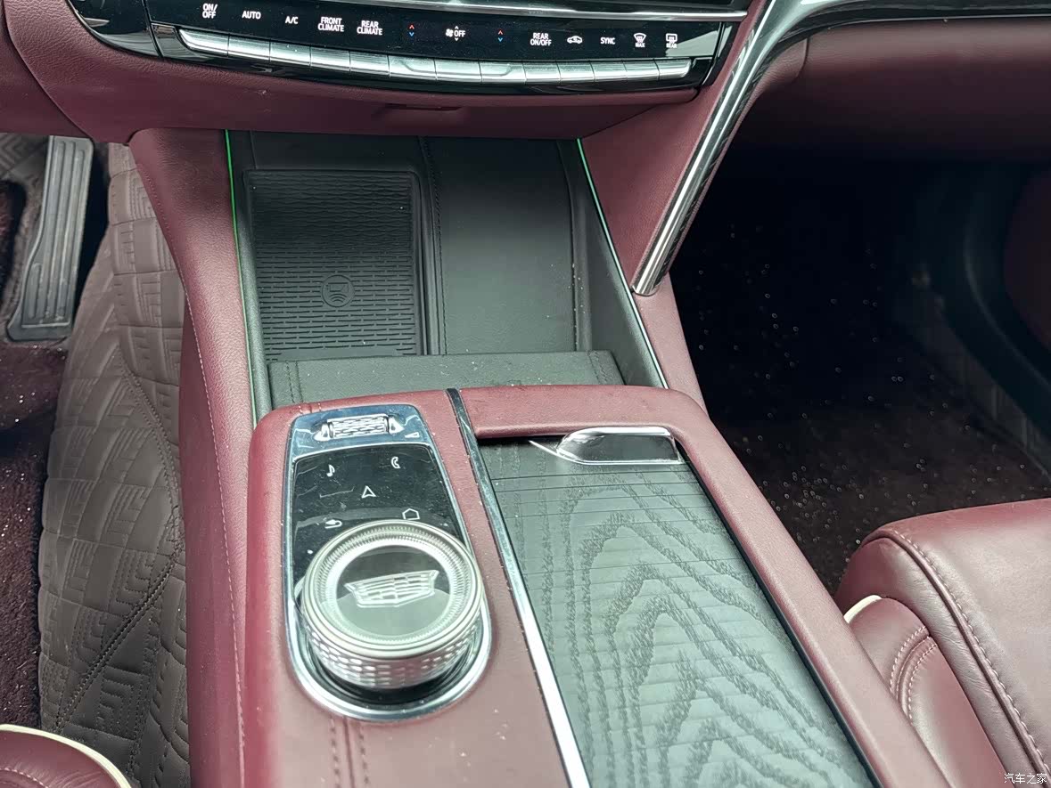 Cadillac CT6, 2024 13