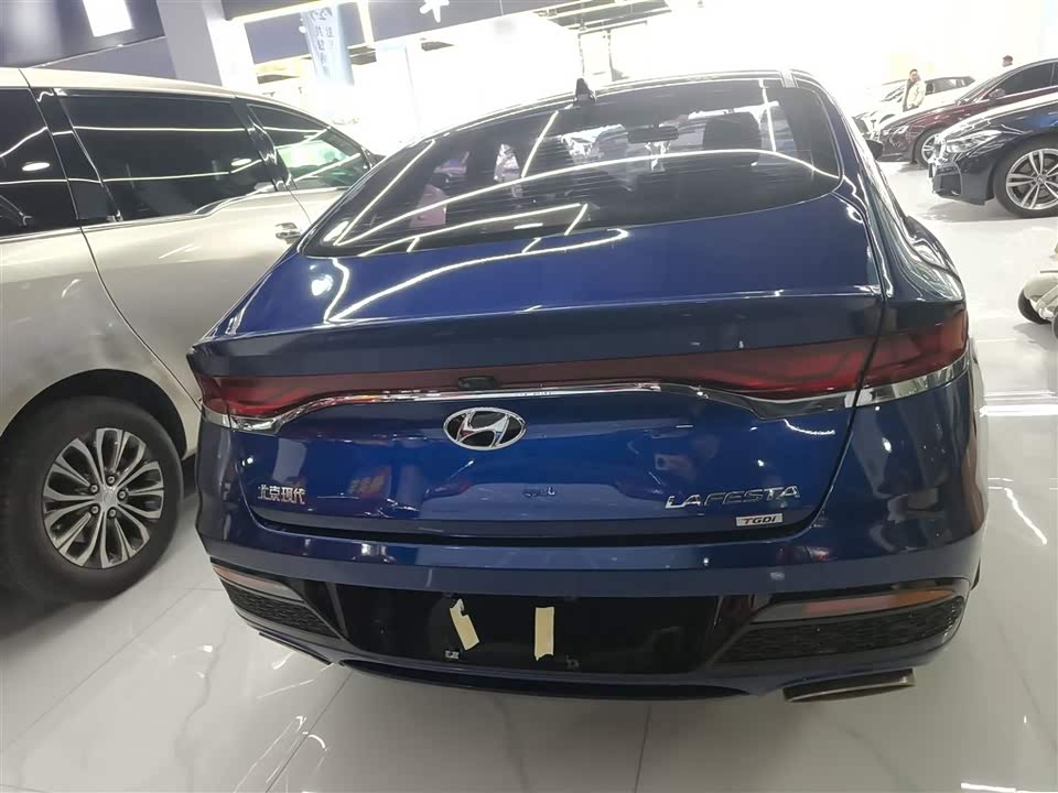 Hyundai Festa
