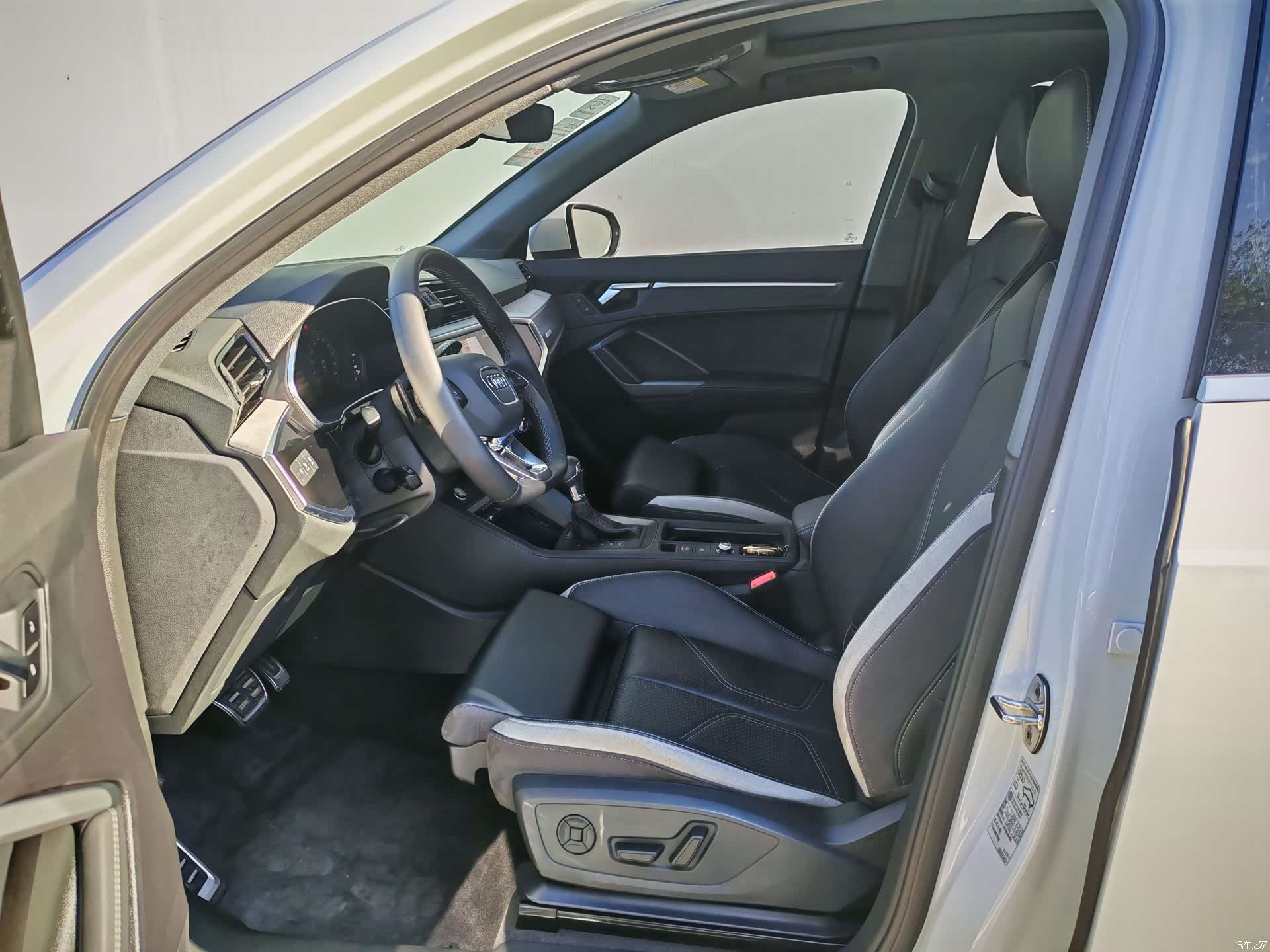Audi Q3, 2024 7