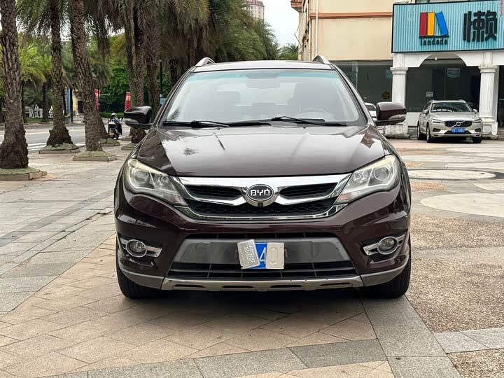 BYD S7 2015 2.0T АКПП Премиум