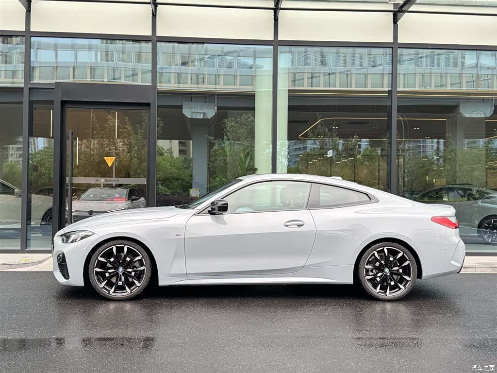 BMW 4 Series, 2025 6