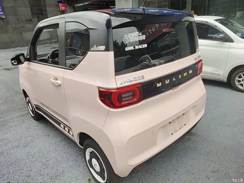 Wuling Yuan, 2022 все фото