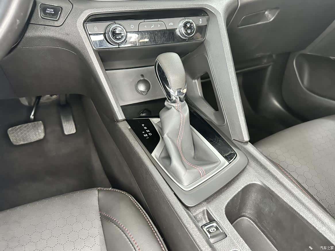 Chevrolet Redline, 2022 19