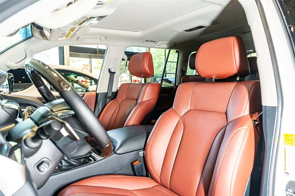 Lexus LX, 2022 8