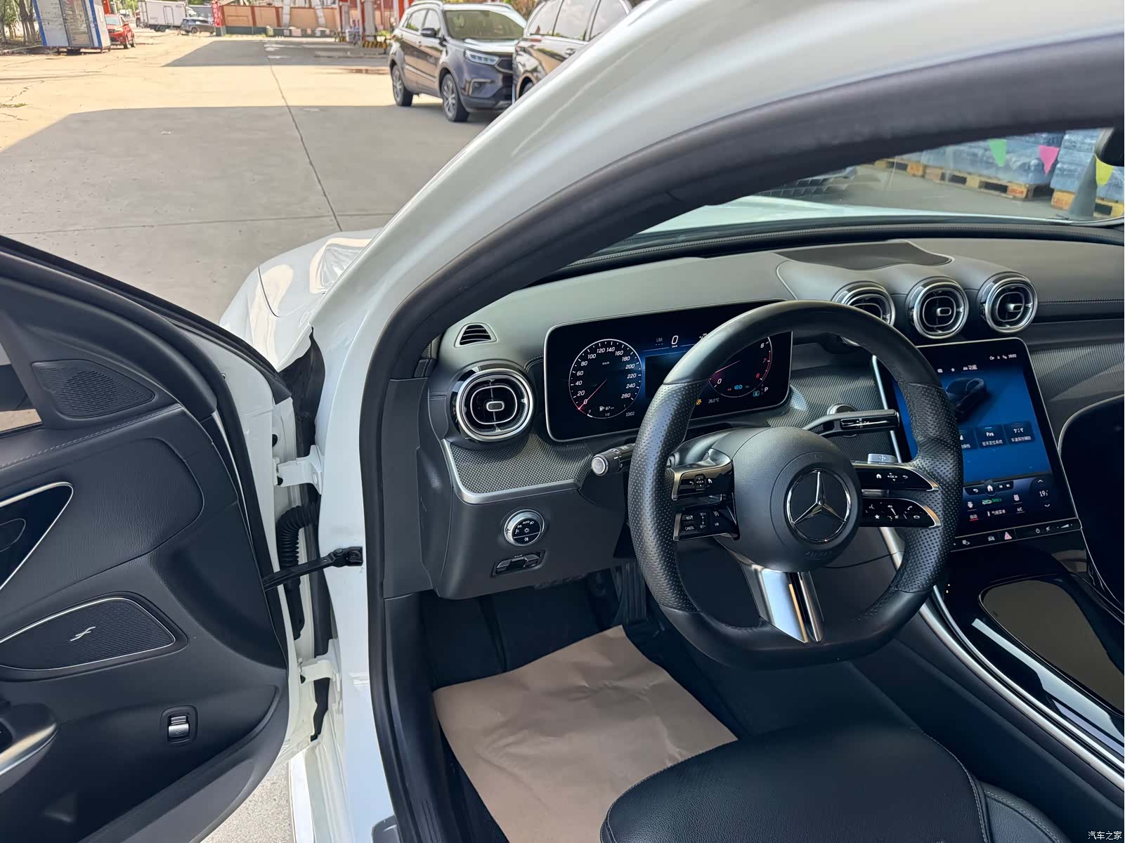 Mercedes-Benz C-Class, 2022 12