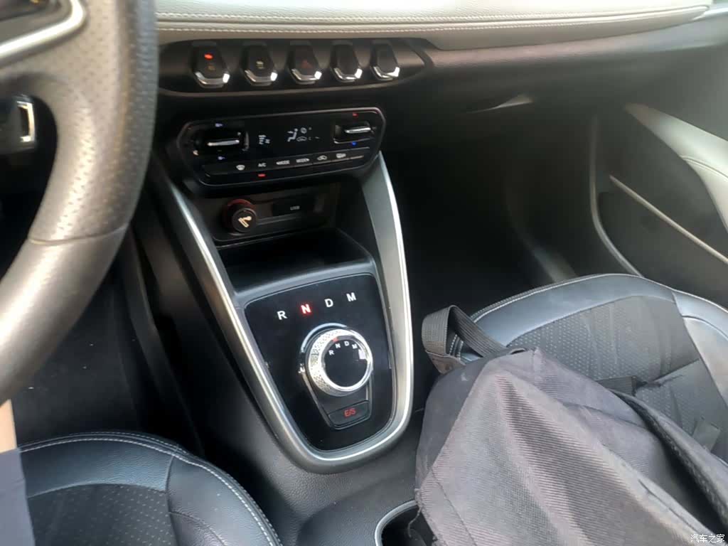 Wuling 510, 2018 14