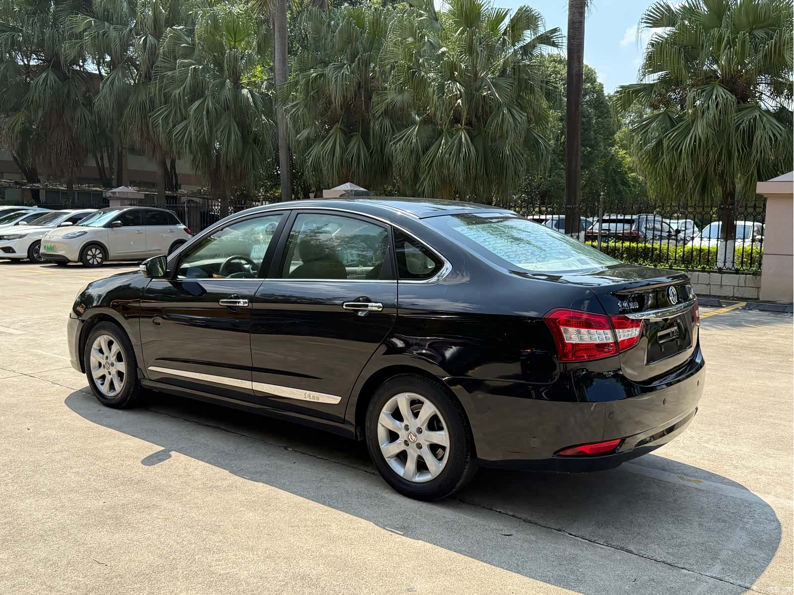 DongFeng A60, 2014 7