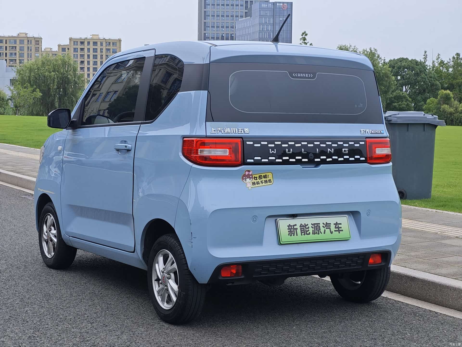 Wuling MINIEV, 2021 все фото