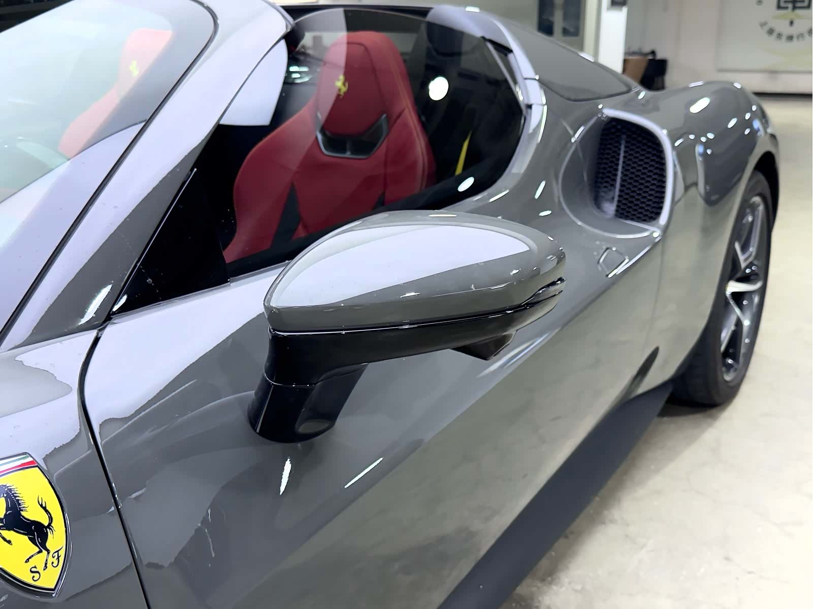 Ferrari 296, 2024 8
