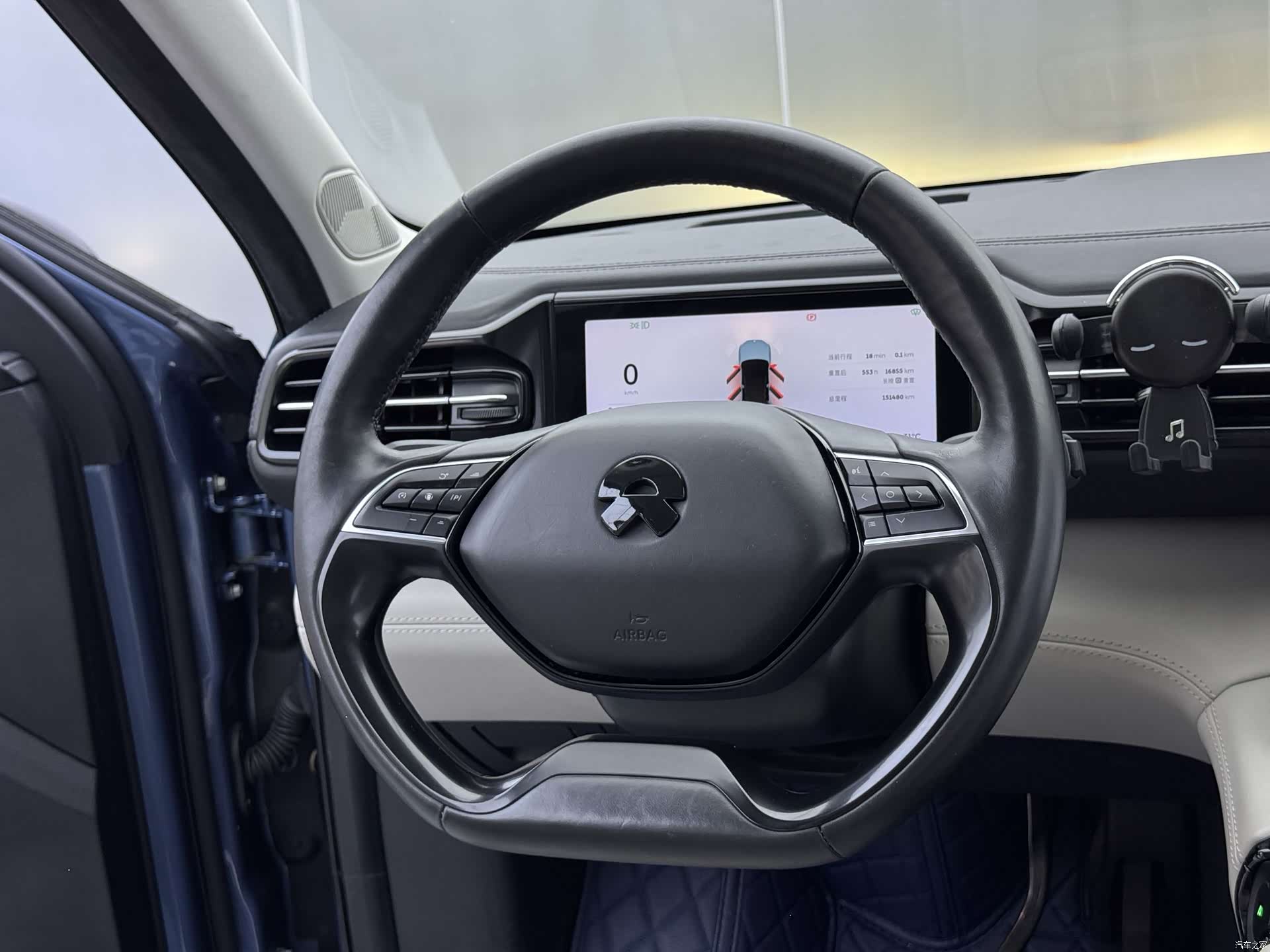 NIO ES8, 2020 13