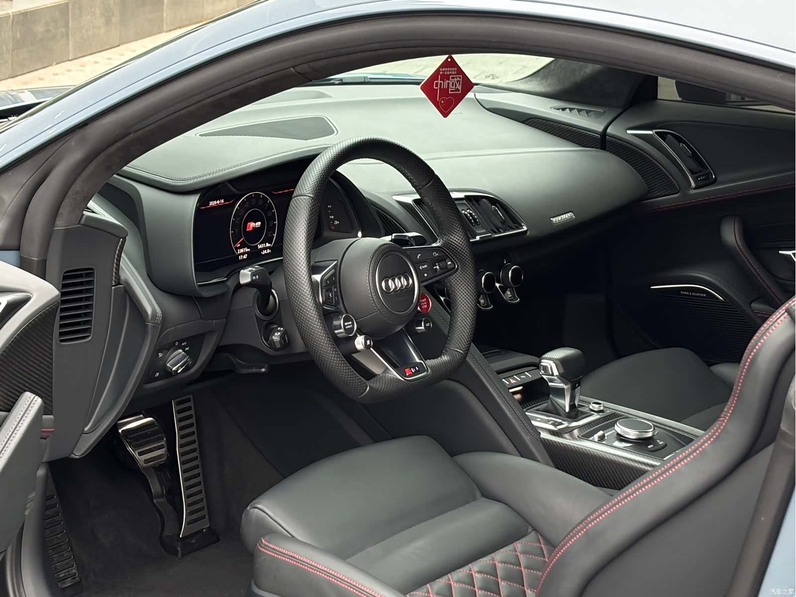 Audi R8, 2022 7
