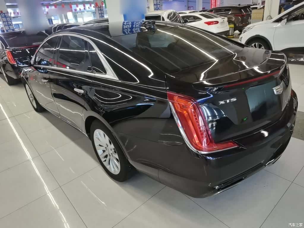 Cadillac XTS, 2019 все фото