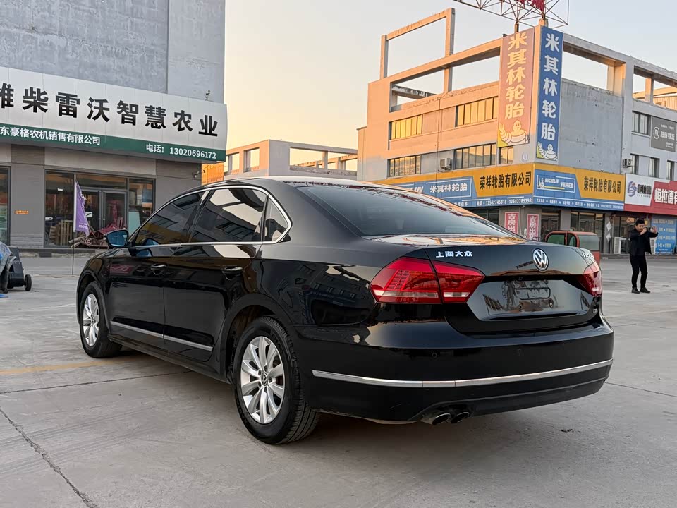 Volkswagen Passat