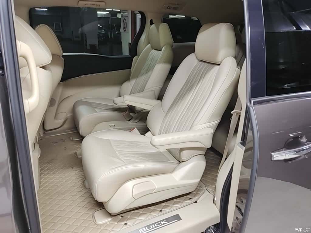 Buick GL8, 2023 17