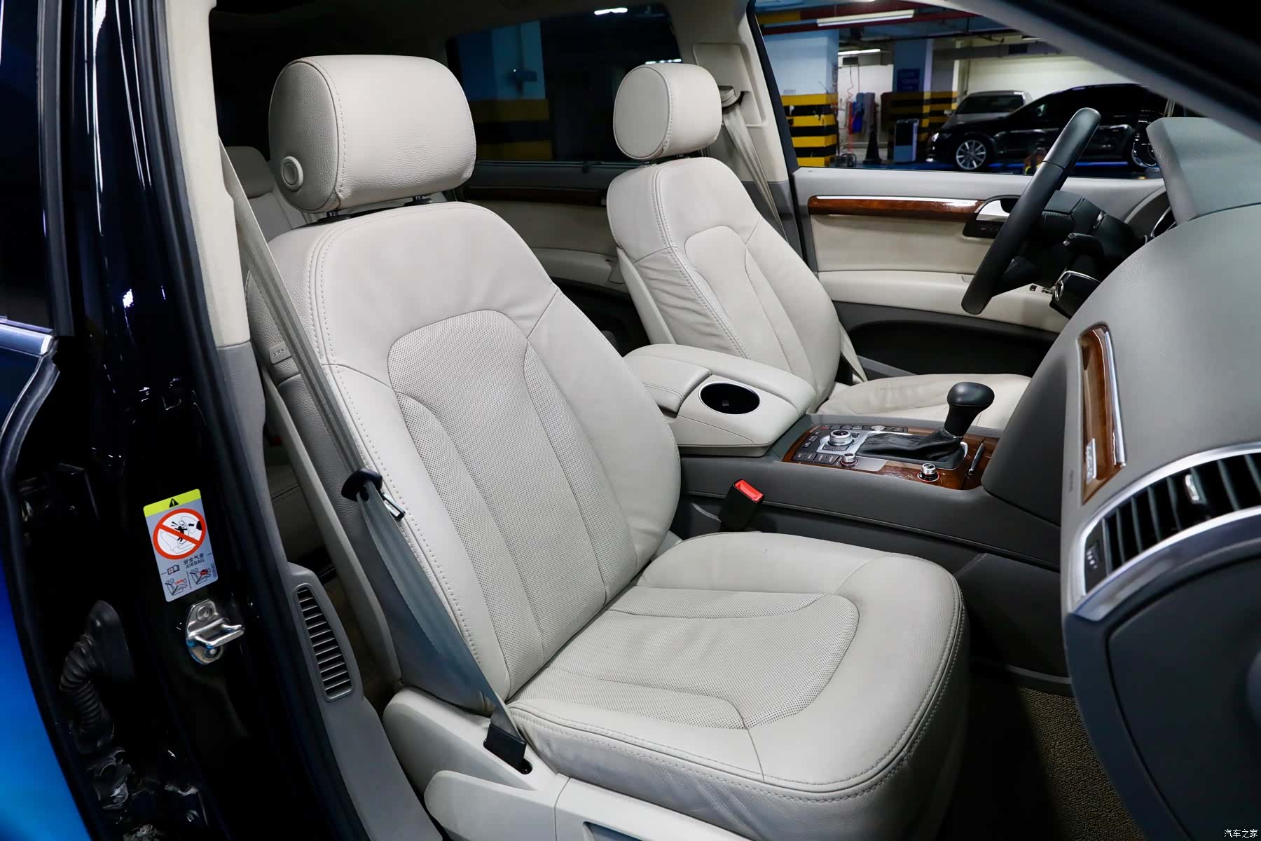 Audi Q7, 2014 9