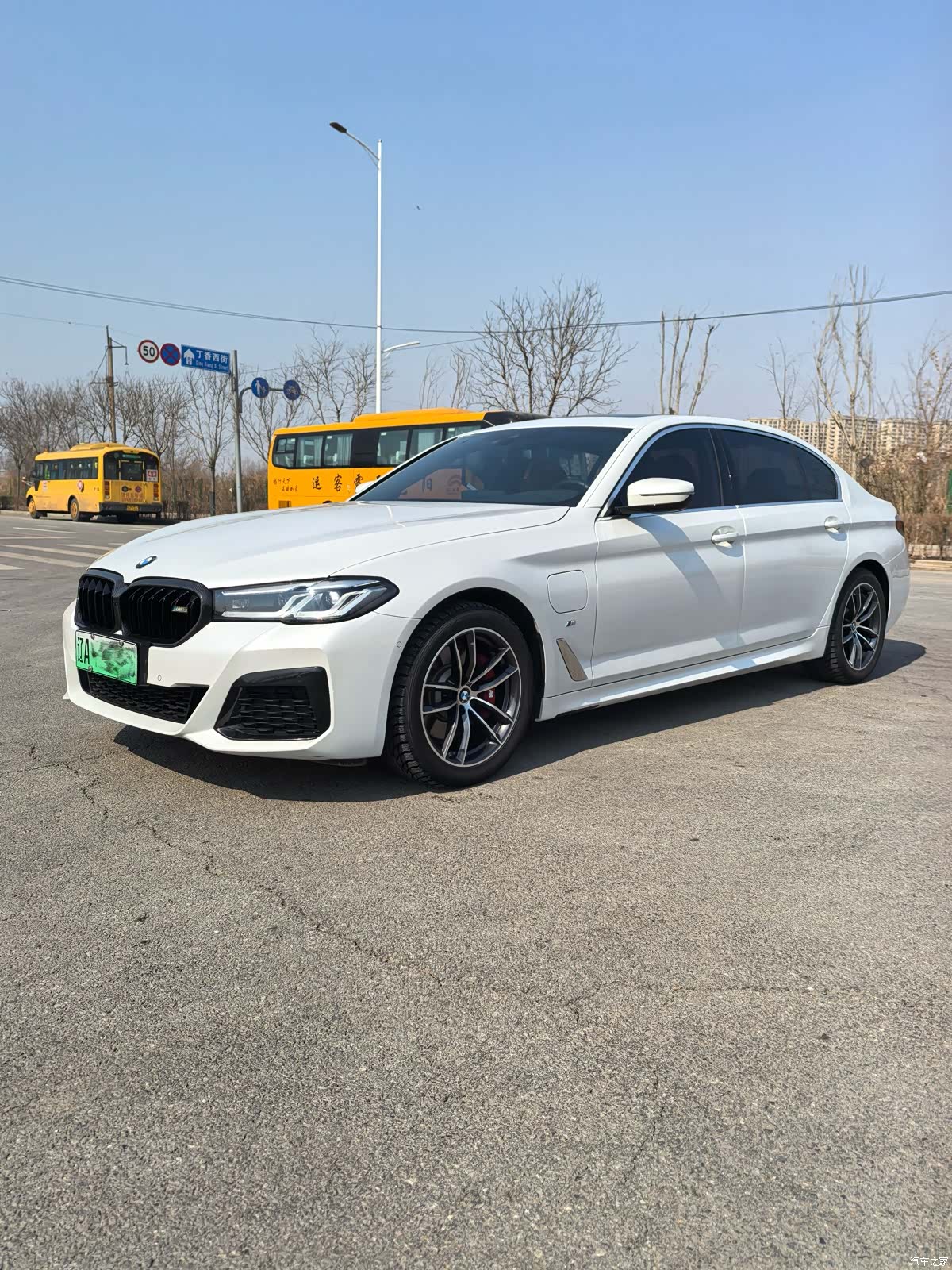 BMW 5 Series, 2021 1