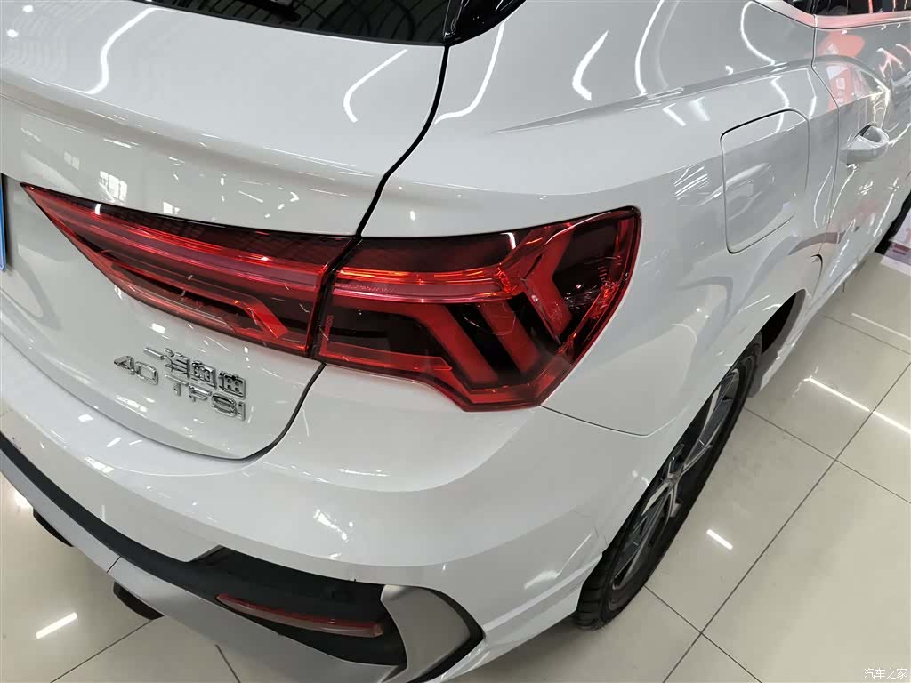 Audi Q3, 2021 8
