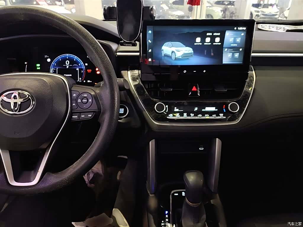 Toyota Frontlander, 2024 10