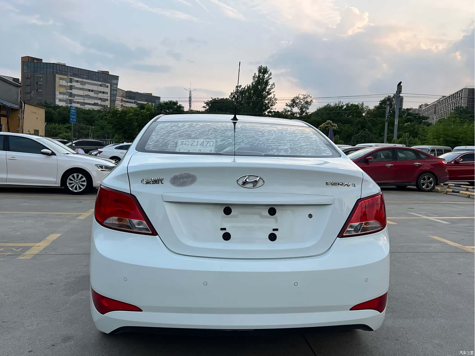 Hyundai GLS, 2016 10