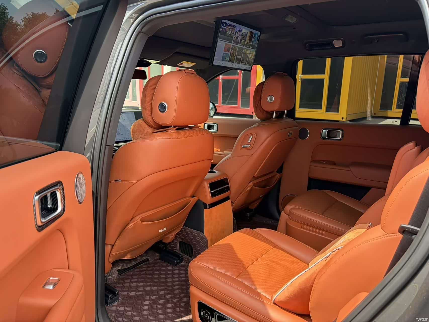 Li Auto L9, 2022 все фото